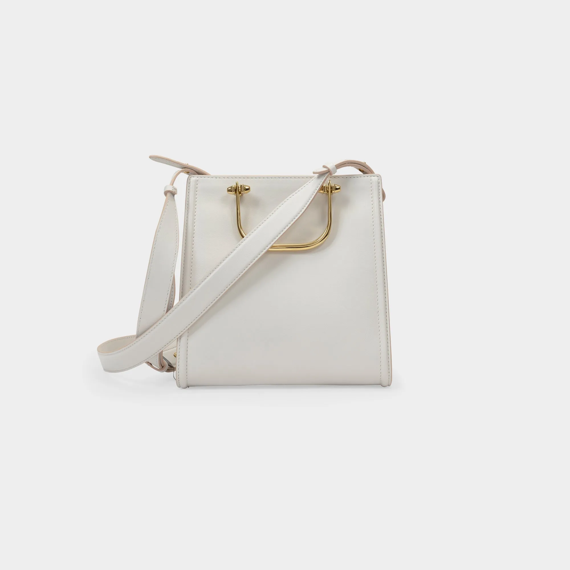 Alexander McQueen  The Short Story Bag in Beige Leather