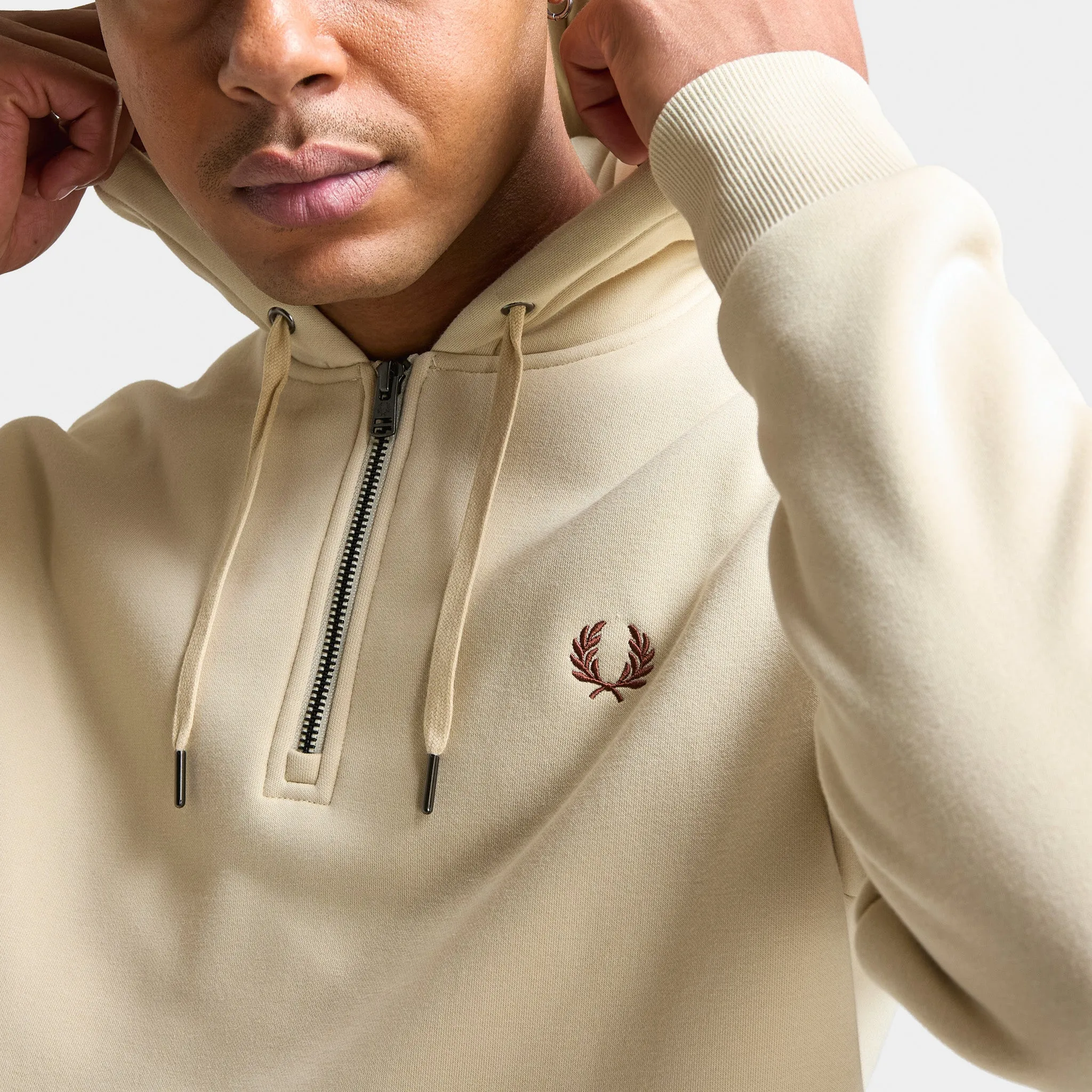 Fred Perry Hooded Fleece Back Sweatshirt / Oatmeal