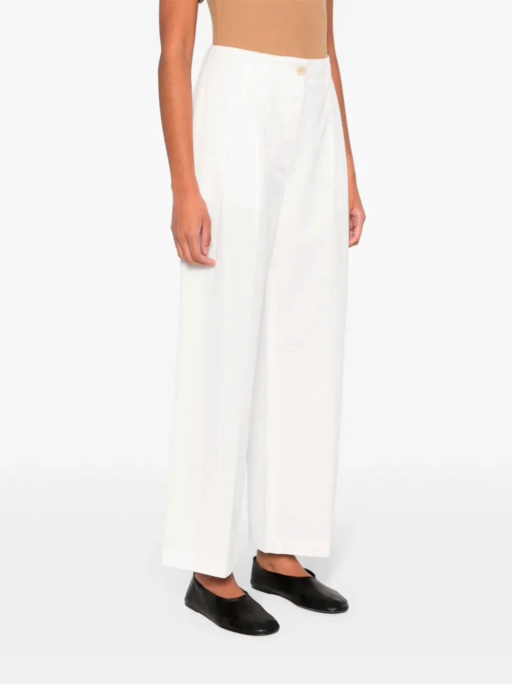 Straight-leg trousers