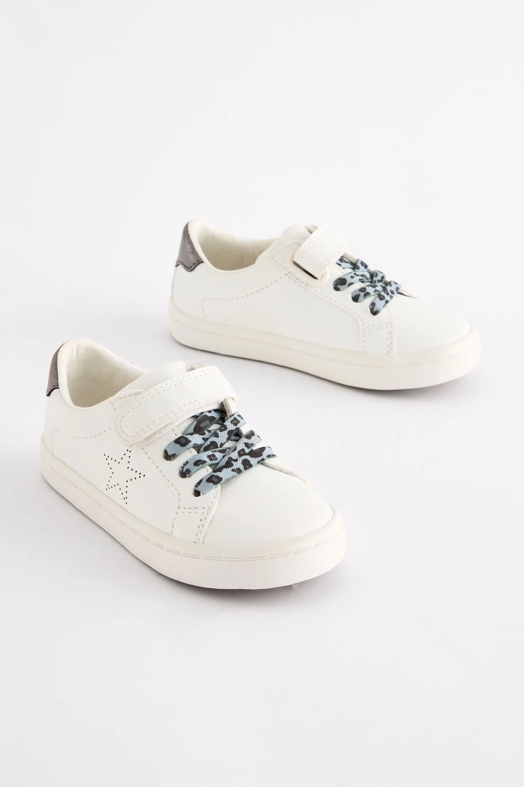 White Wide Fit (G) Elastic Lace Trainers