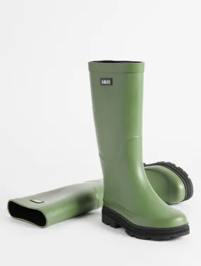 Women hybrid rain boot for unbeatable style